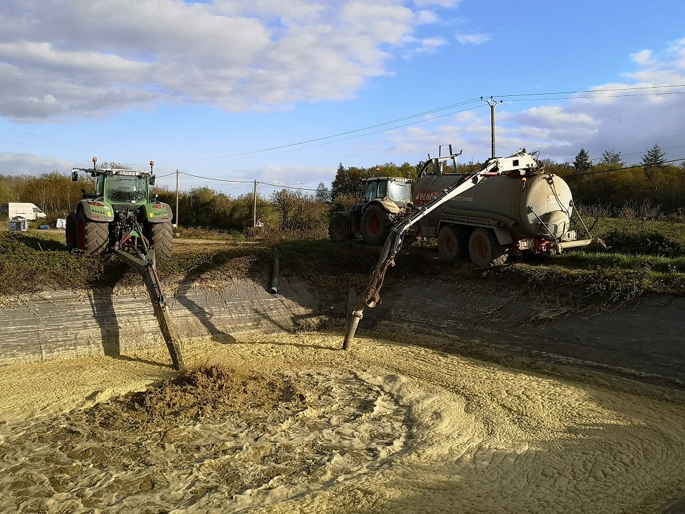 Brasseur et tonne tonne à lisier